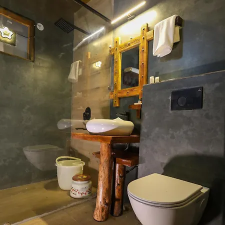 Koro Treehouse Resort Luxury Wooden Cottages And Villas With Private Pool Kasauli Exterior photo
